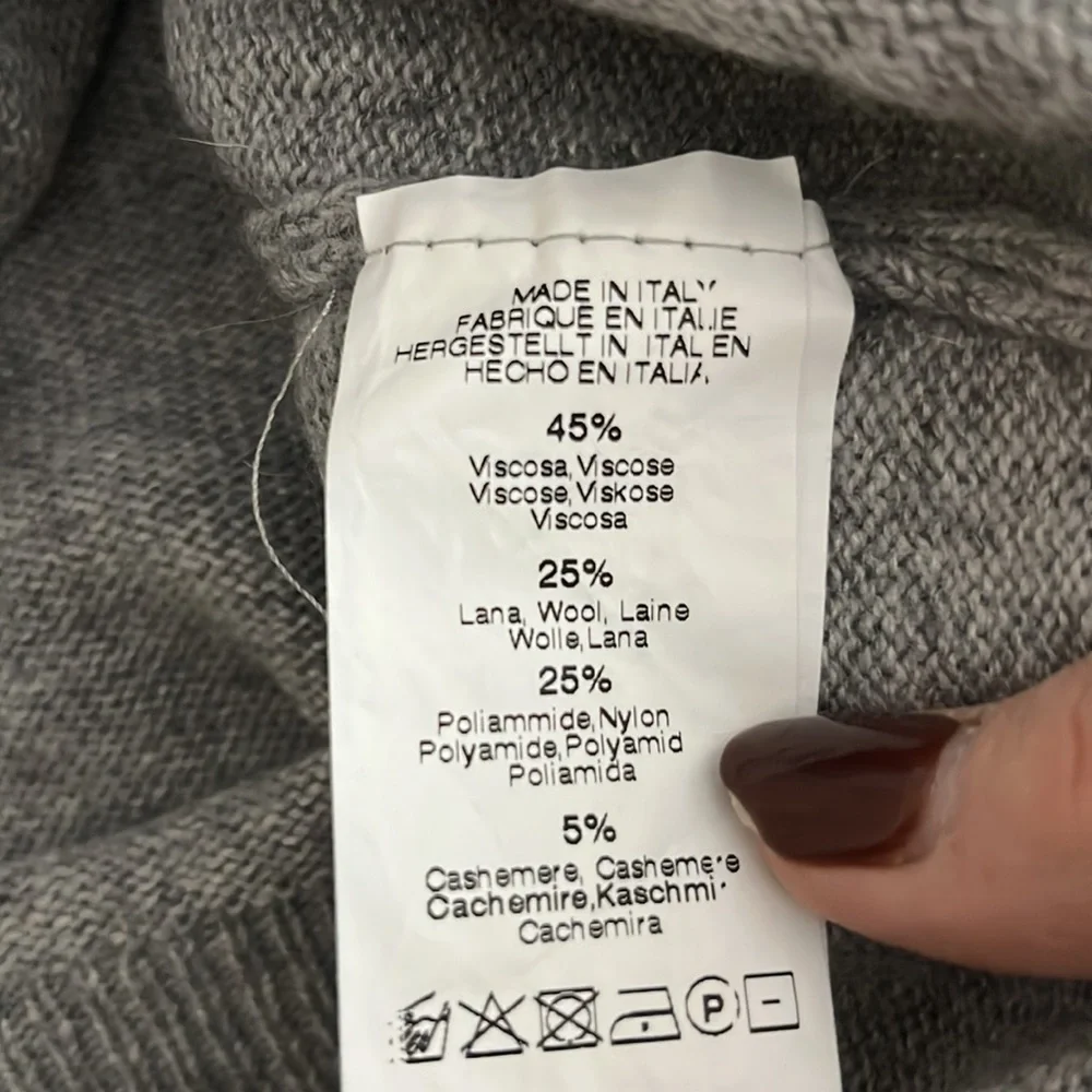 Brandy Melville Bernadette cashmere blend striped center sweater - Picture 13 of 13
